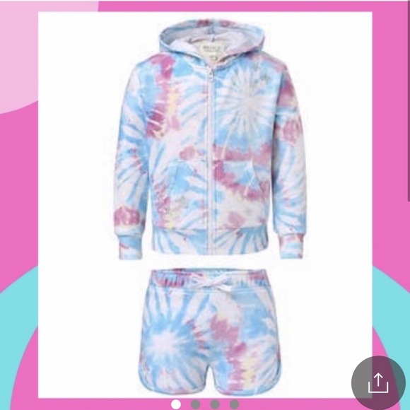 Butter Other - Butter sweatshirt outfit